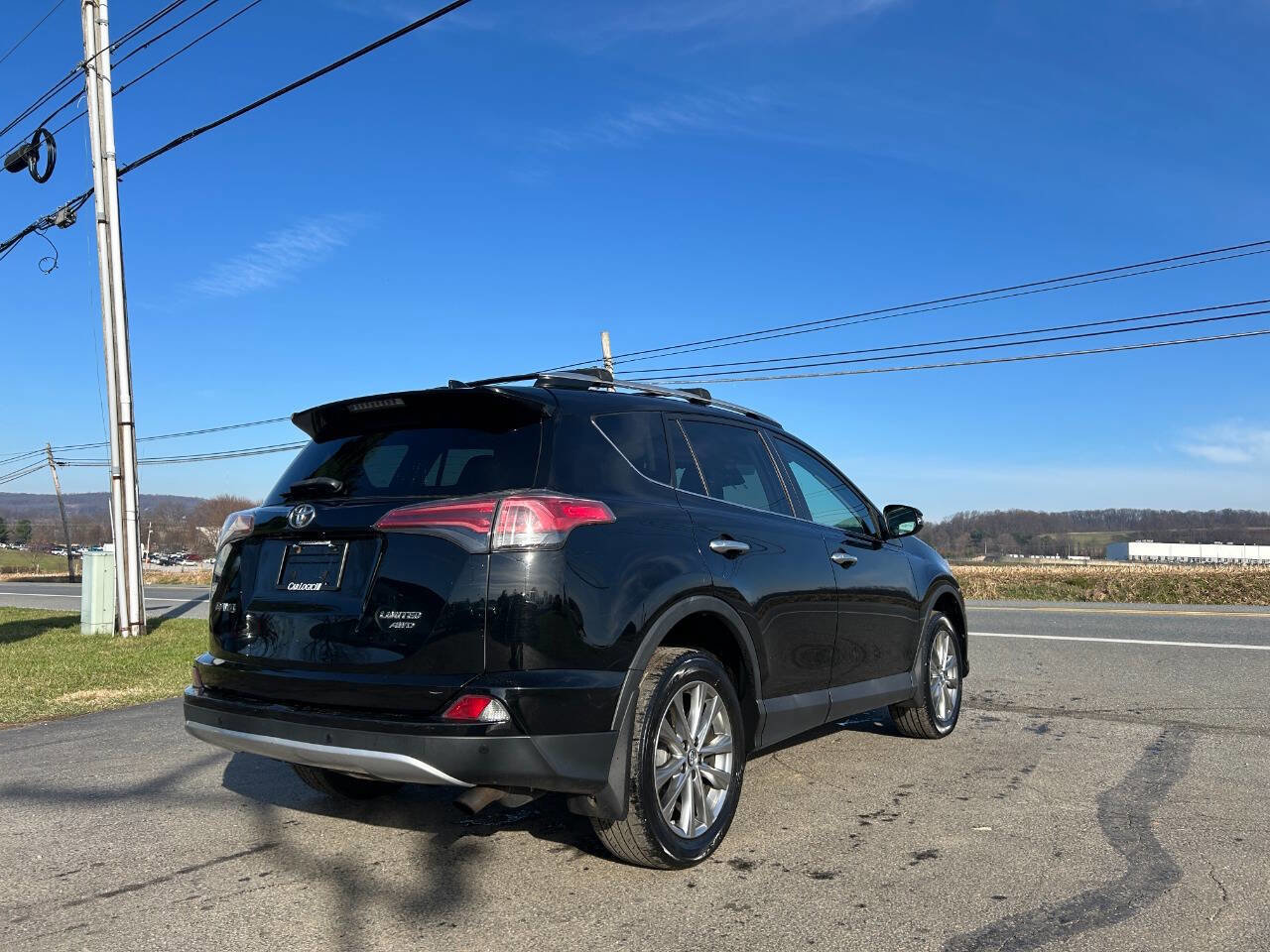 Used 2016 Toyota RAV4 Limited image 11