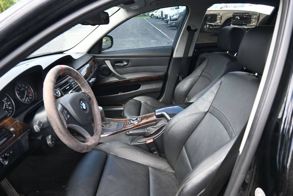 Used 2011 BMW 335i Sedan RWD image 12