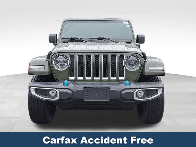 Used 2022 Jeep Wrangler Unlimited Sahara w/ Cold Weather Group image 2