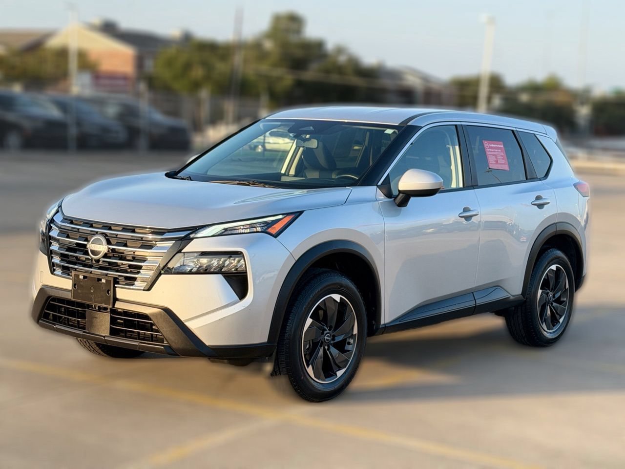 Certified 2025 Nissan Rogue SV FWD image 4
