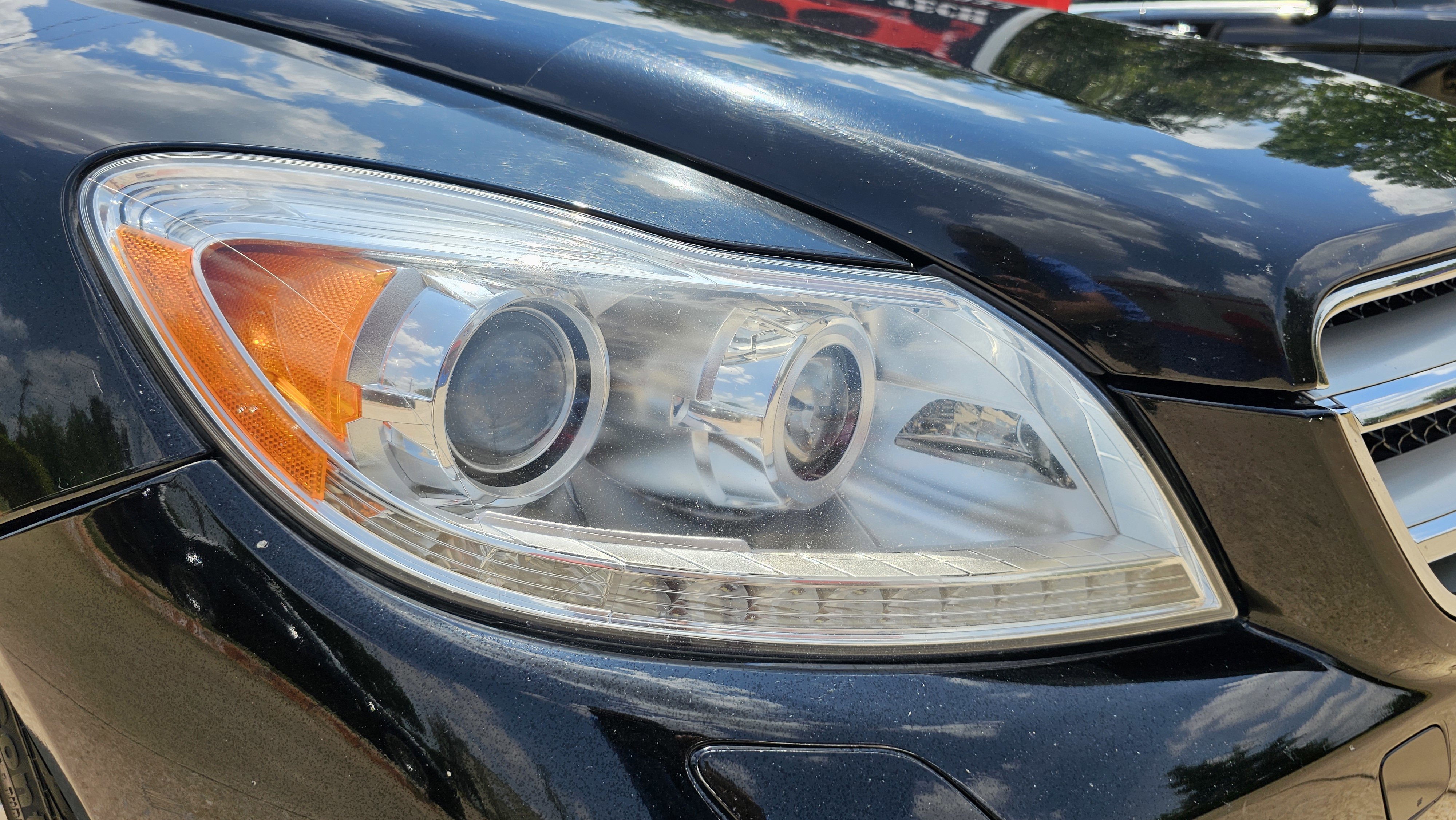 Used 2012 Mercedes-Benz CL 550 4MATIC w/ Sport Pkg image 12