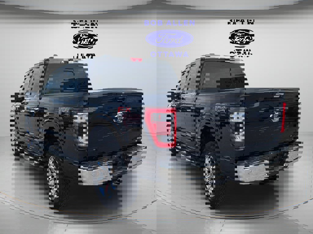 Used 2022 Ford F150 Lariat image 10