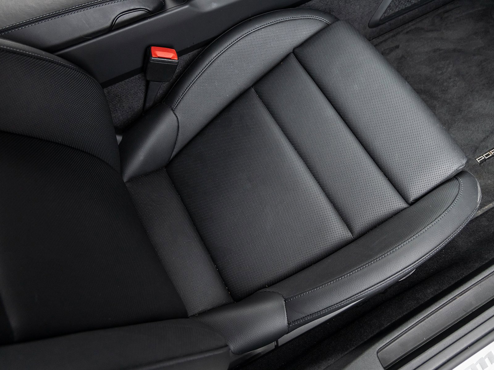 Certified 2022 Porsche 911 Carrera image 36