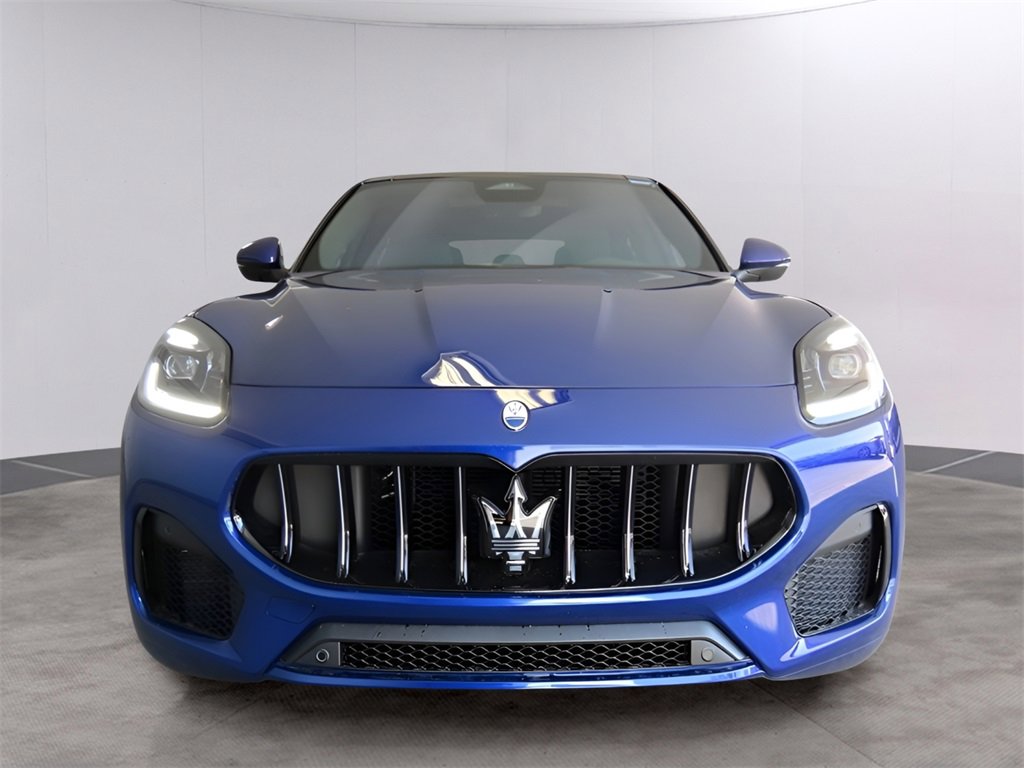 New 2024 Maserati Grecale GT image 2