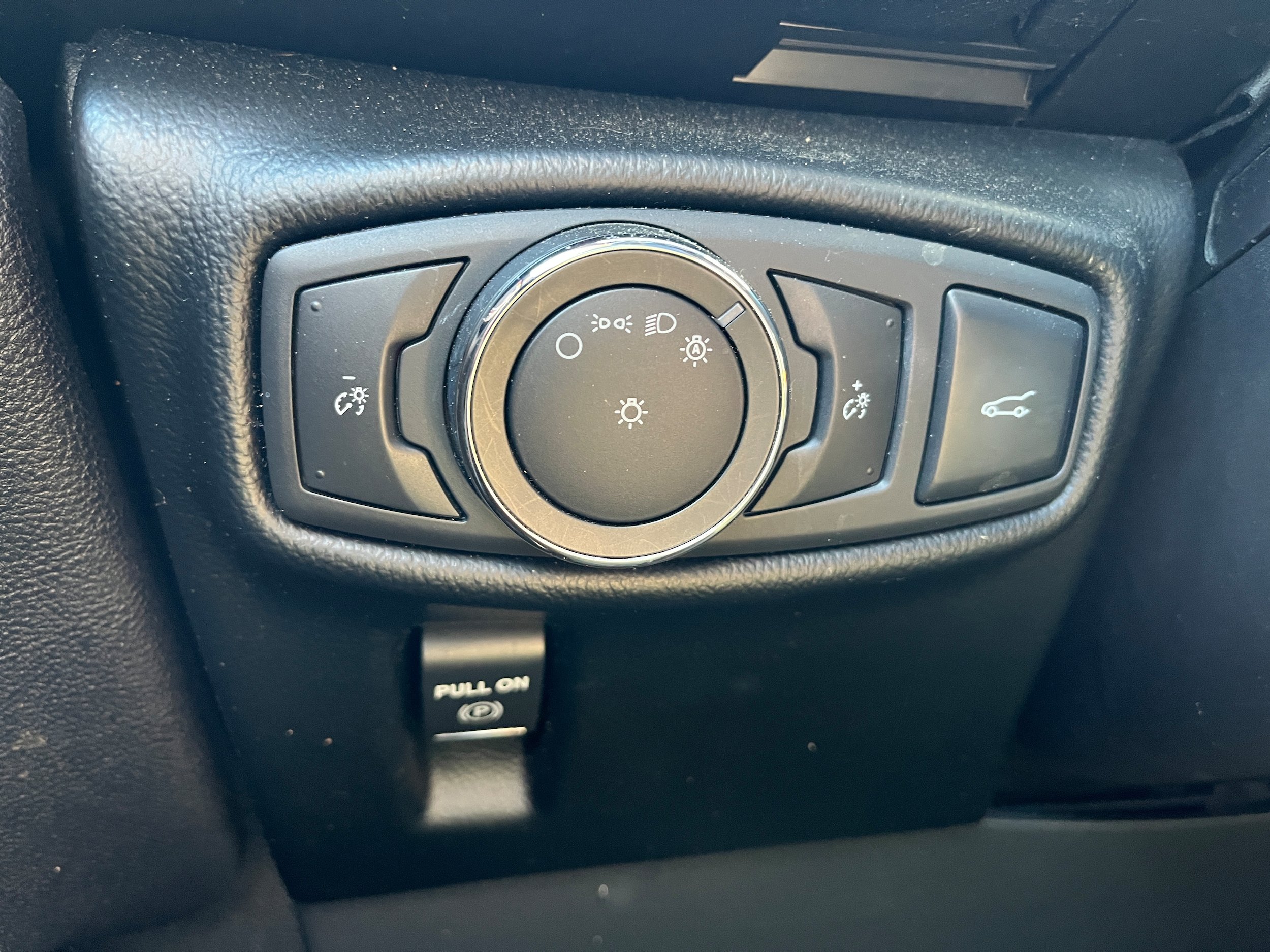 Used 2017 Lincoln MKX Reserve AWD/4WD image 17