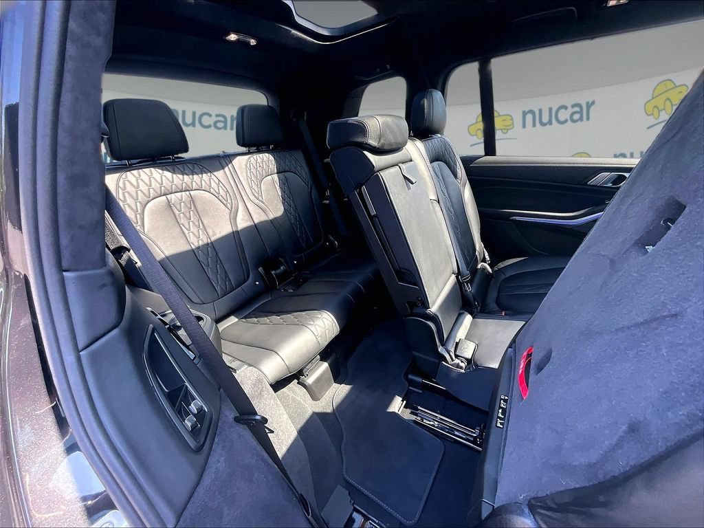 Used 2025 BMW X7 M60i AWD/4WD image 15