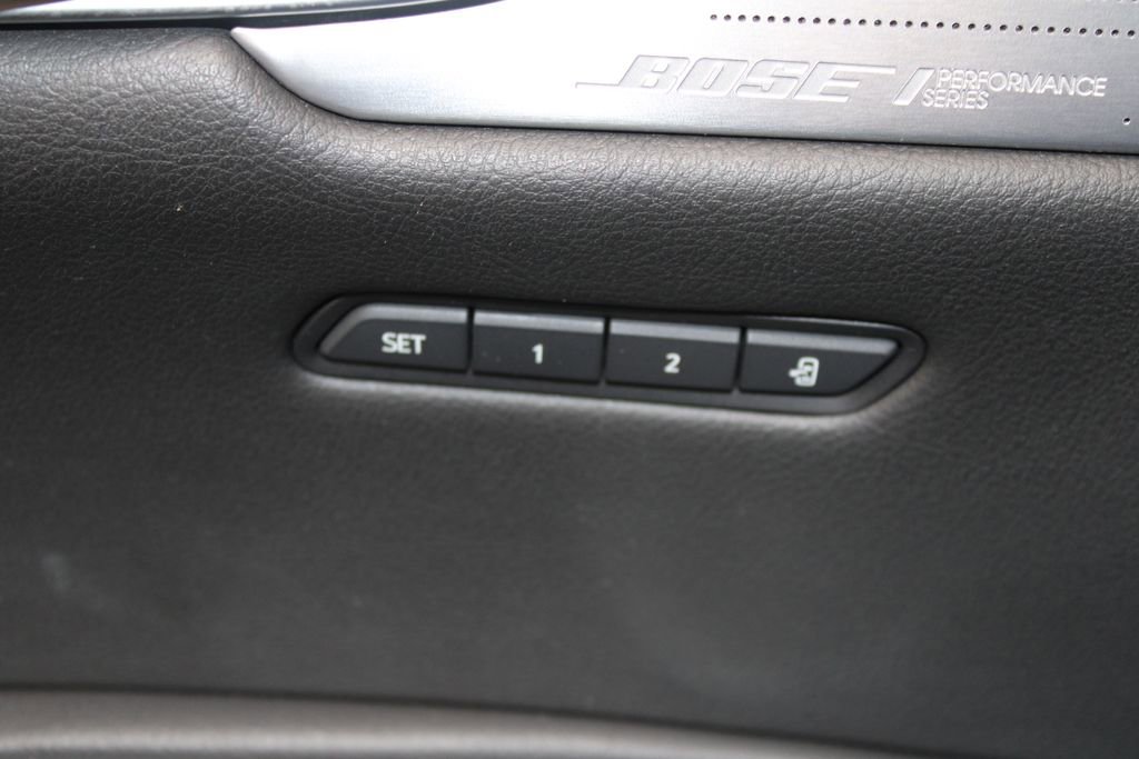 Used 2023 Cadillac XT5 Premium Luxury image 42