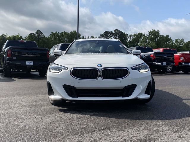 Used 2024 BMW 230i Coupe w/ Convenience Package RWD image 9