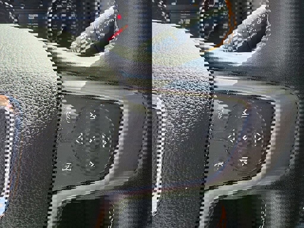 Used 2023 GMC Terrain AT4 image 11