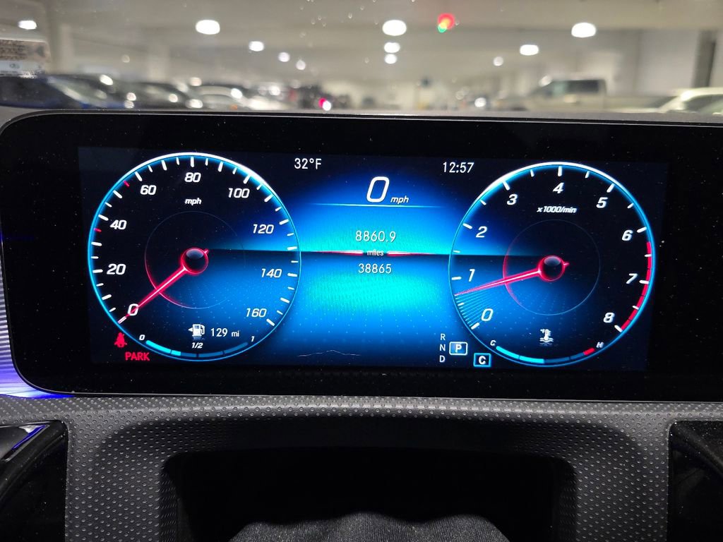 Used 2022 Mercedes-Benz CLA 250 4MATIC image 26