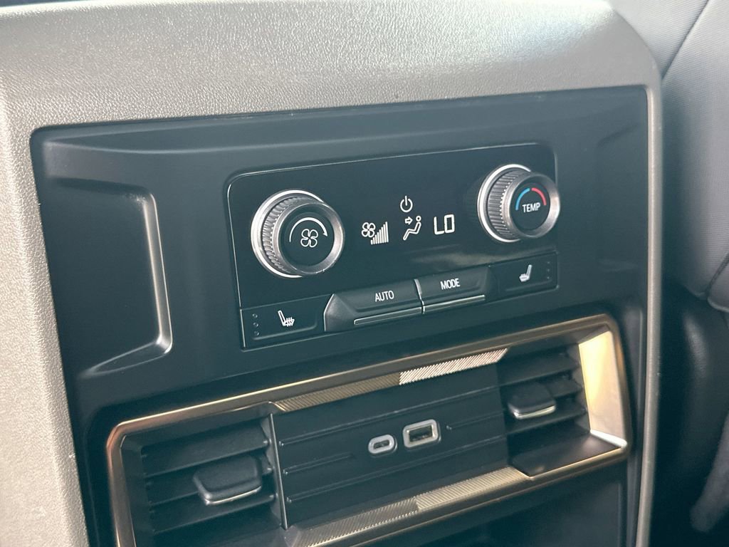 Certified 2025 GMC Hummer EV 3X AWD/4WD image 25