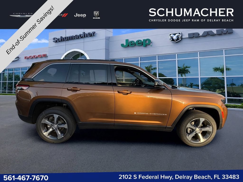 New 2026 Jeep Grand Cherokee Limited RWD image 8