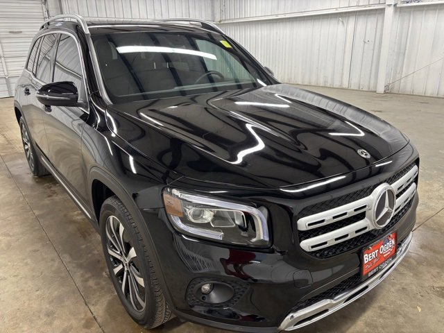 Used 2021 Mercedes-Benz GLB 250 image 1