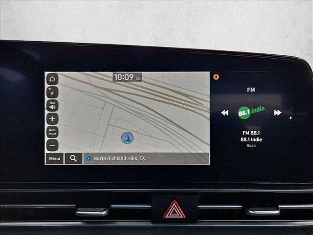 Used 2024 Hyundai Elantra SEL FWD image 13