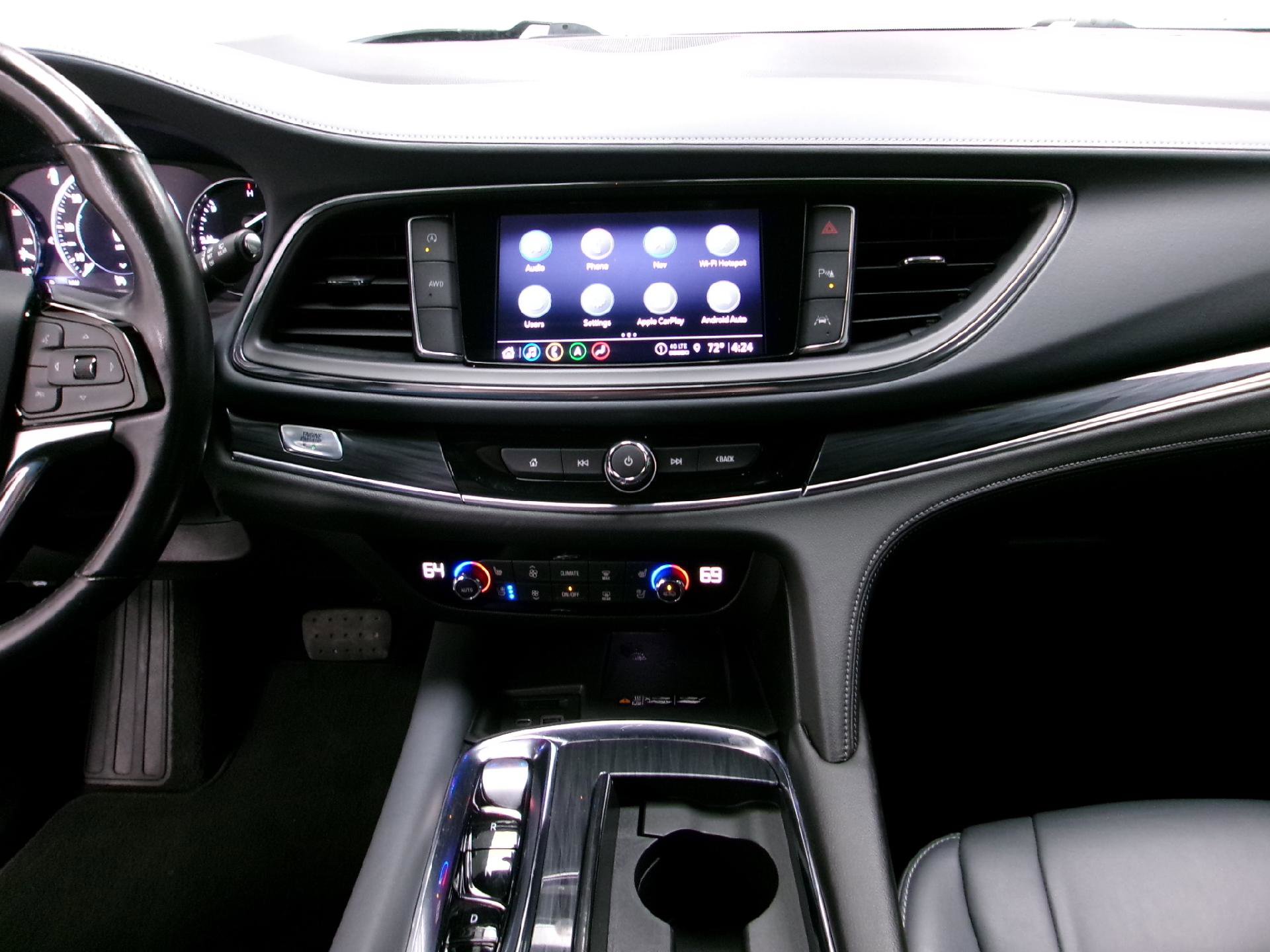 Certified 2024 Buick Enclave Premium image 11