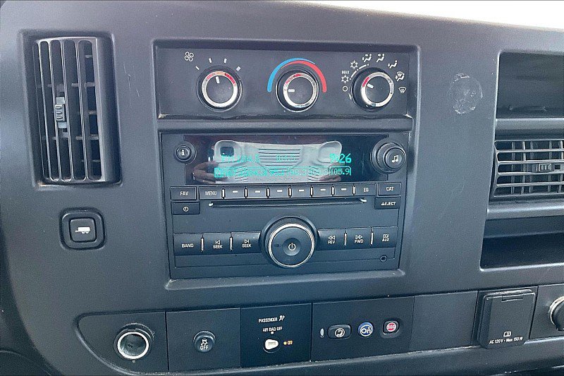 Used 2020 Chevrolet Express 2500 Extended w/ Communications Package RWD image 20
