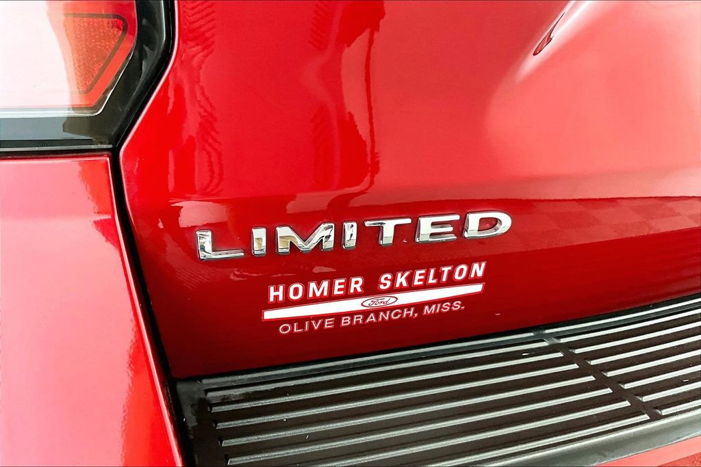 Used 2021 Ford Expedition Limited image 14