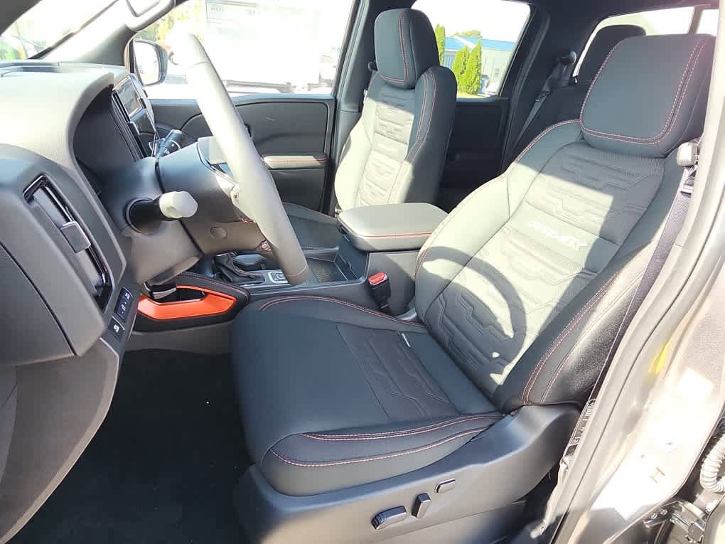 New 2026 Nissan Frontier PRO-4X w/ Pro-4x Convenience Package image 10