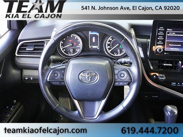 Used 2023 Toyota Camry SE image 18