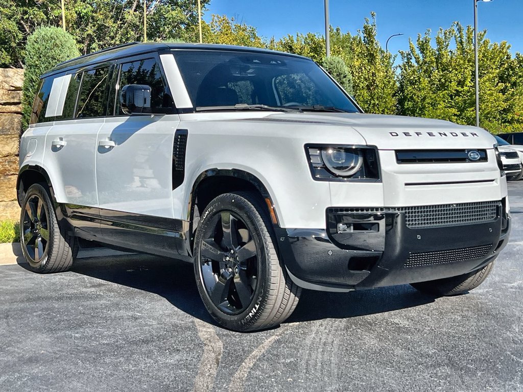 New 2026 Land Rover Defender 110 X-Dynamic SE AWD/4WD image 7
