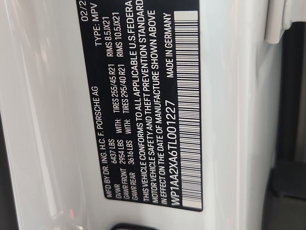 New 2026 Porsche Macan 4 Electric AWD/4WD image 25
