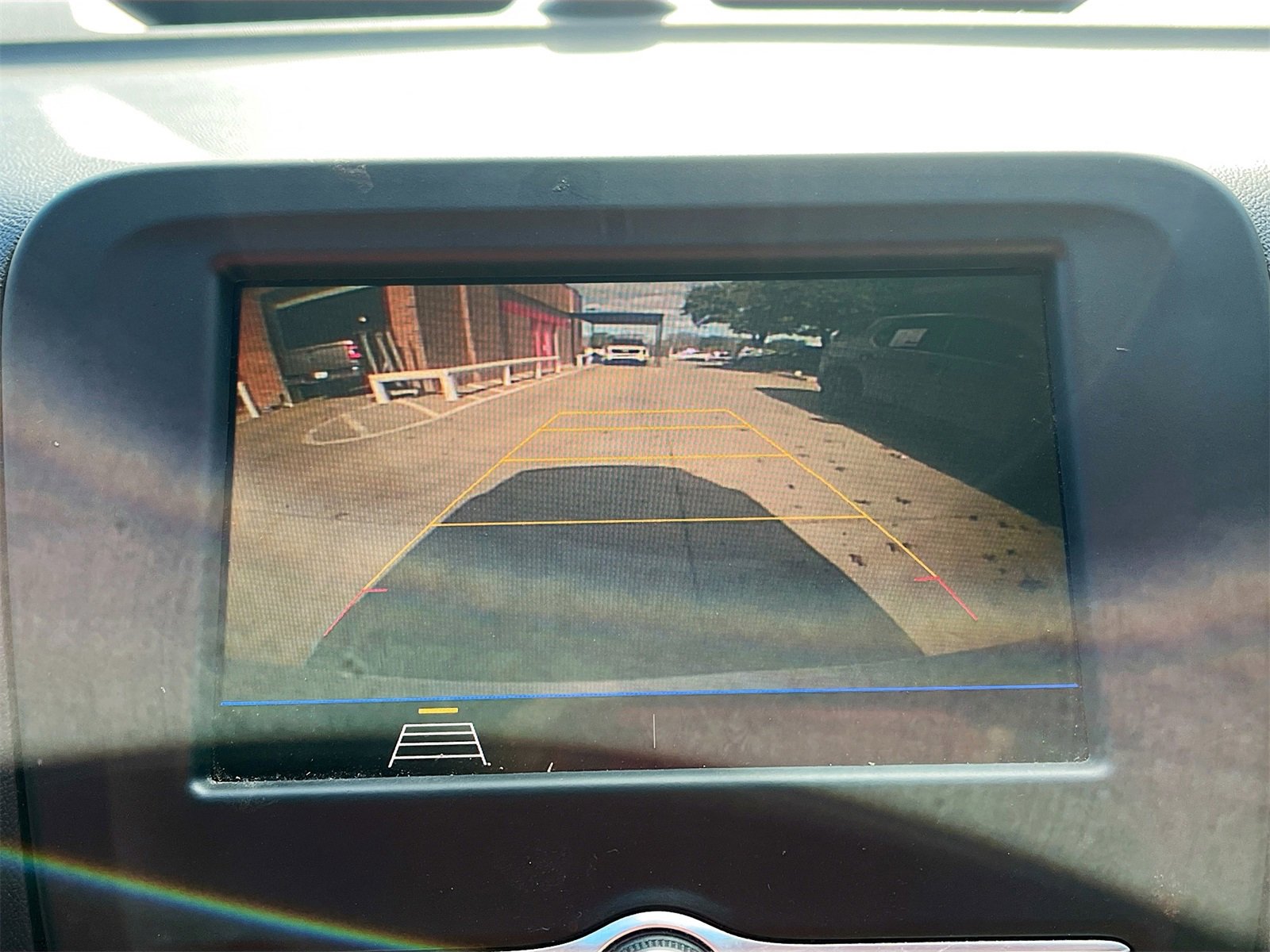 Used 2021 Chevrolet Equinox LS w/ LS Convenience Package image 13