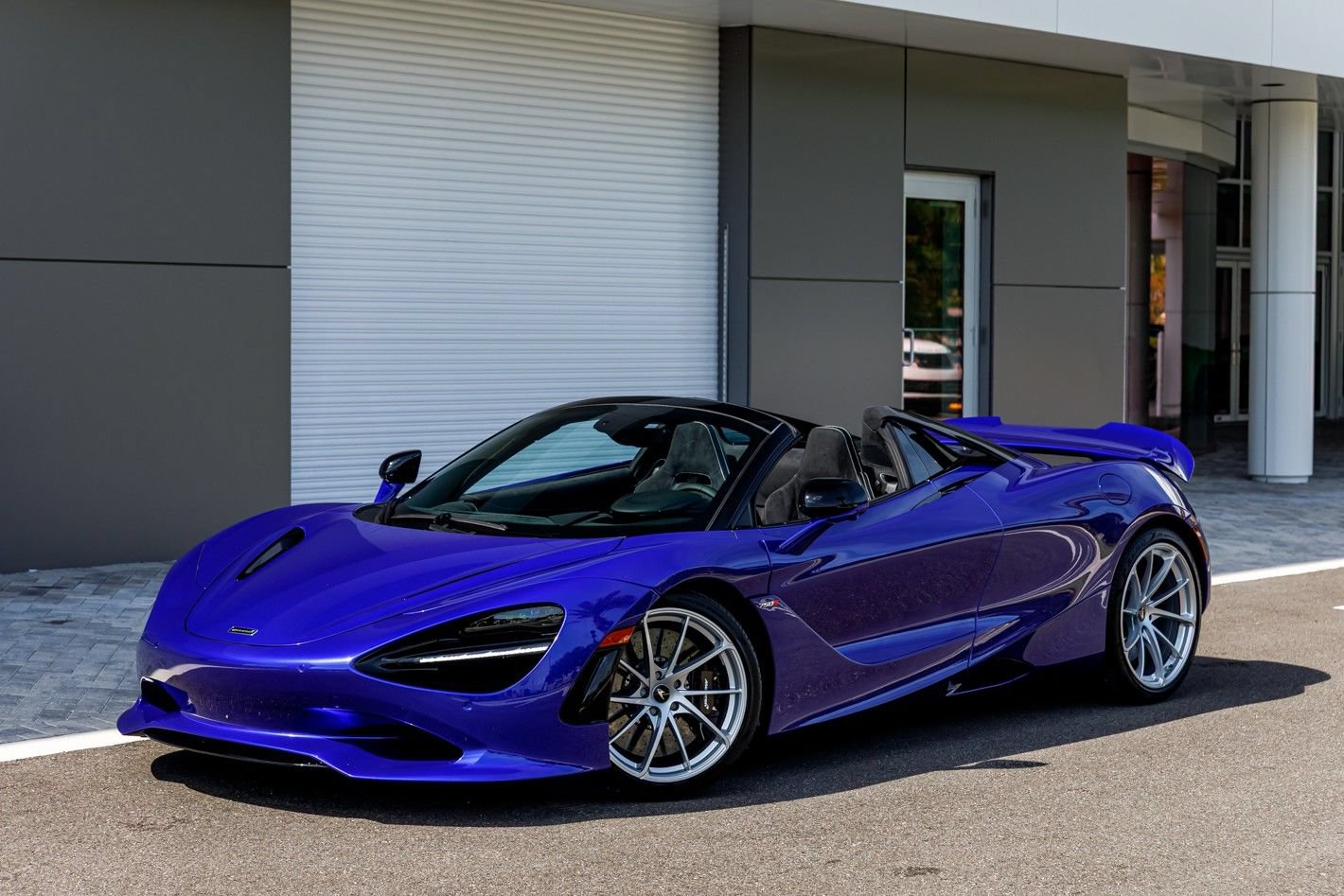 New 2026 McLaren 750S Spider RWD image 11