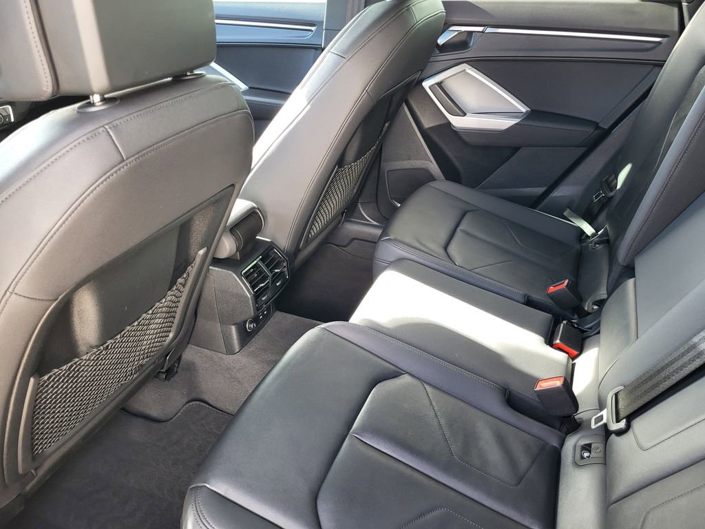 Certified 2023 Audi Q3 2.0T Premium Plus w/ Premium Plus Package image 8