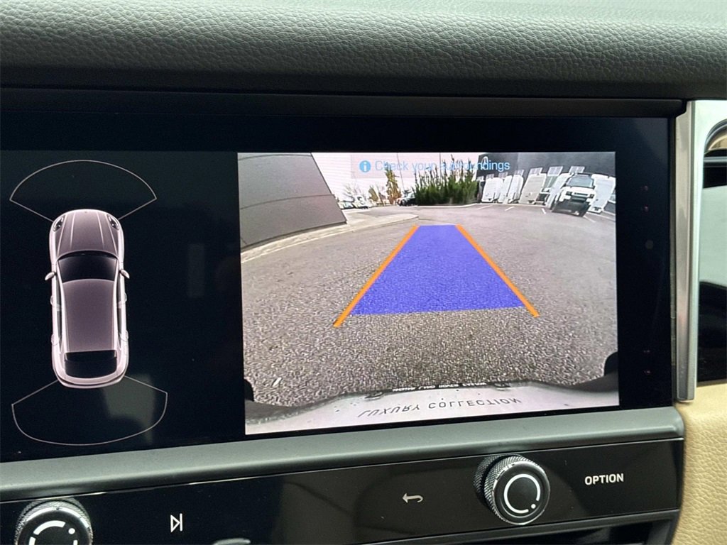 Used 2024 Porsche Macan image 24