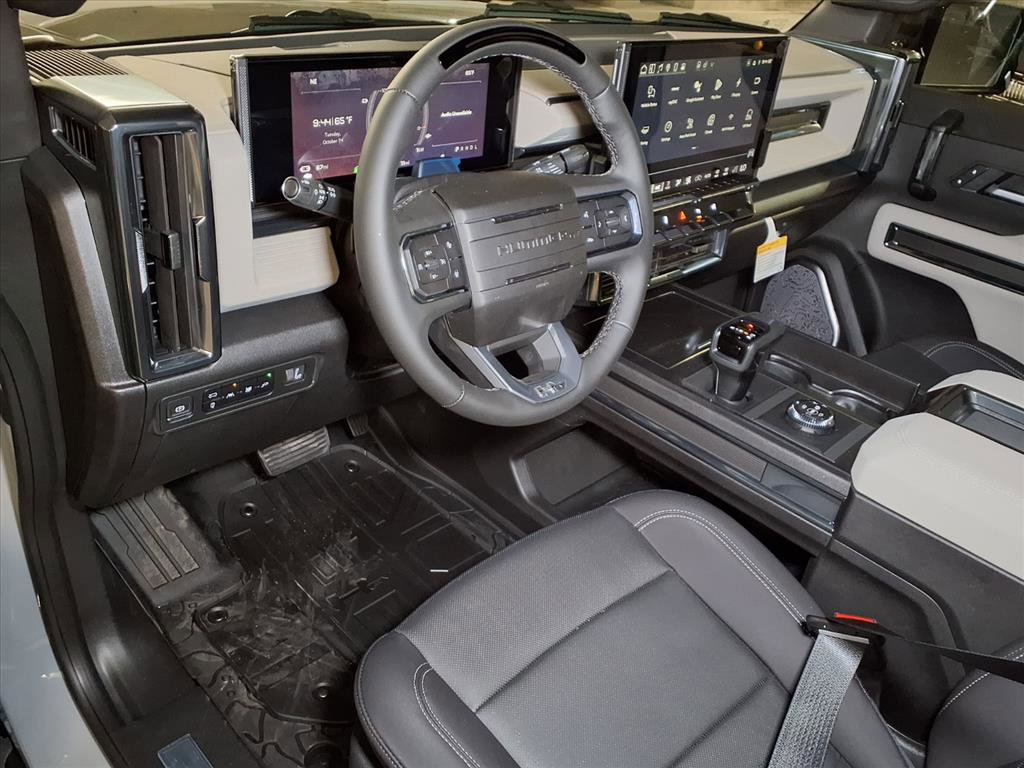 Used 2026 GMC Hummer EV SUV image 15