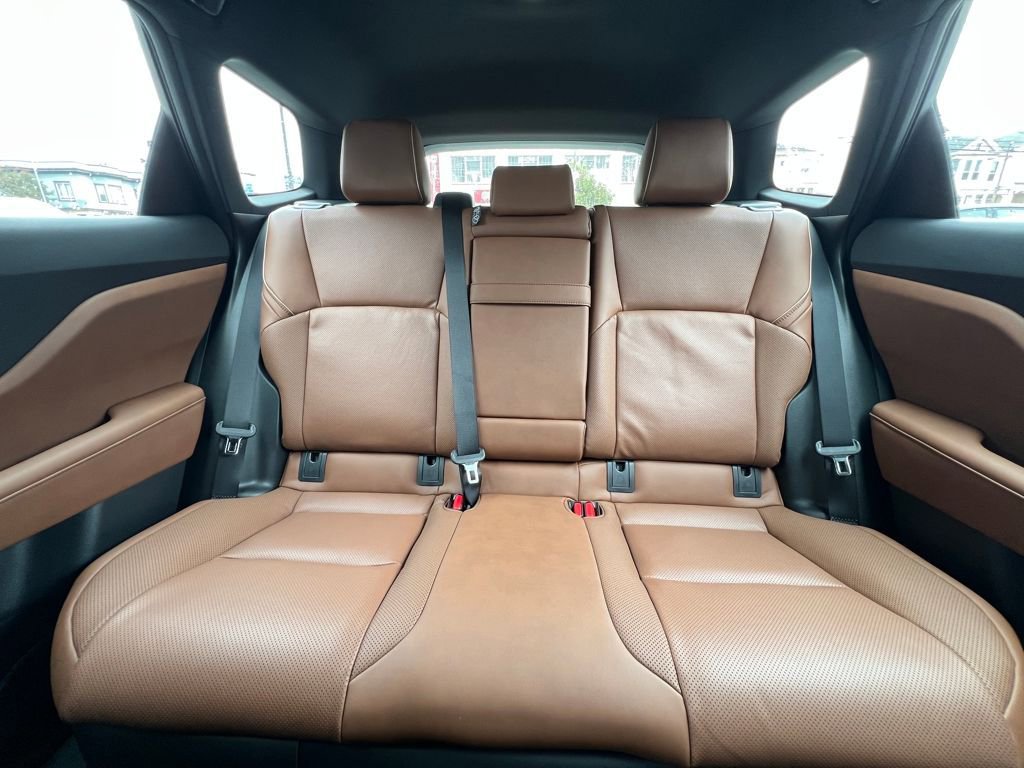 New 2026 Toyota Crown Signia image 13