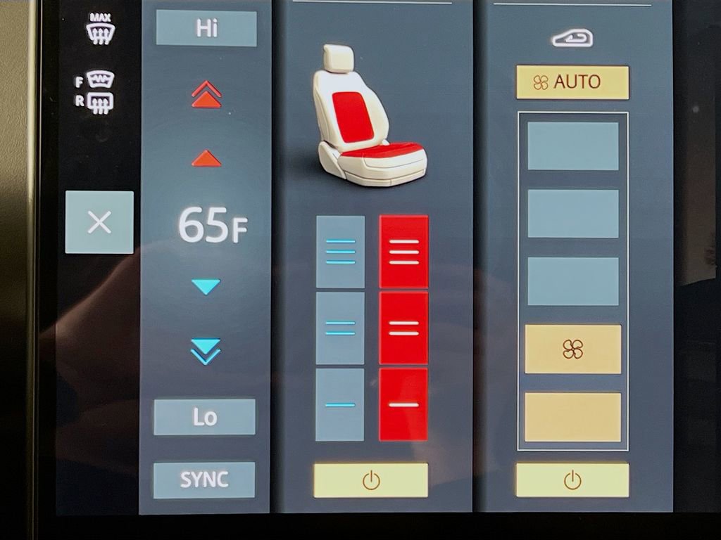 Used 2025 Land Rover Range Rover SE AWD/4WD image 21