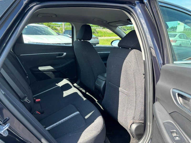 Used 2025 Hyundai Sonata SEL FWD image 13