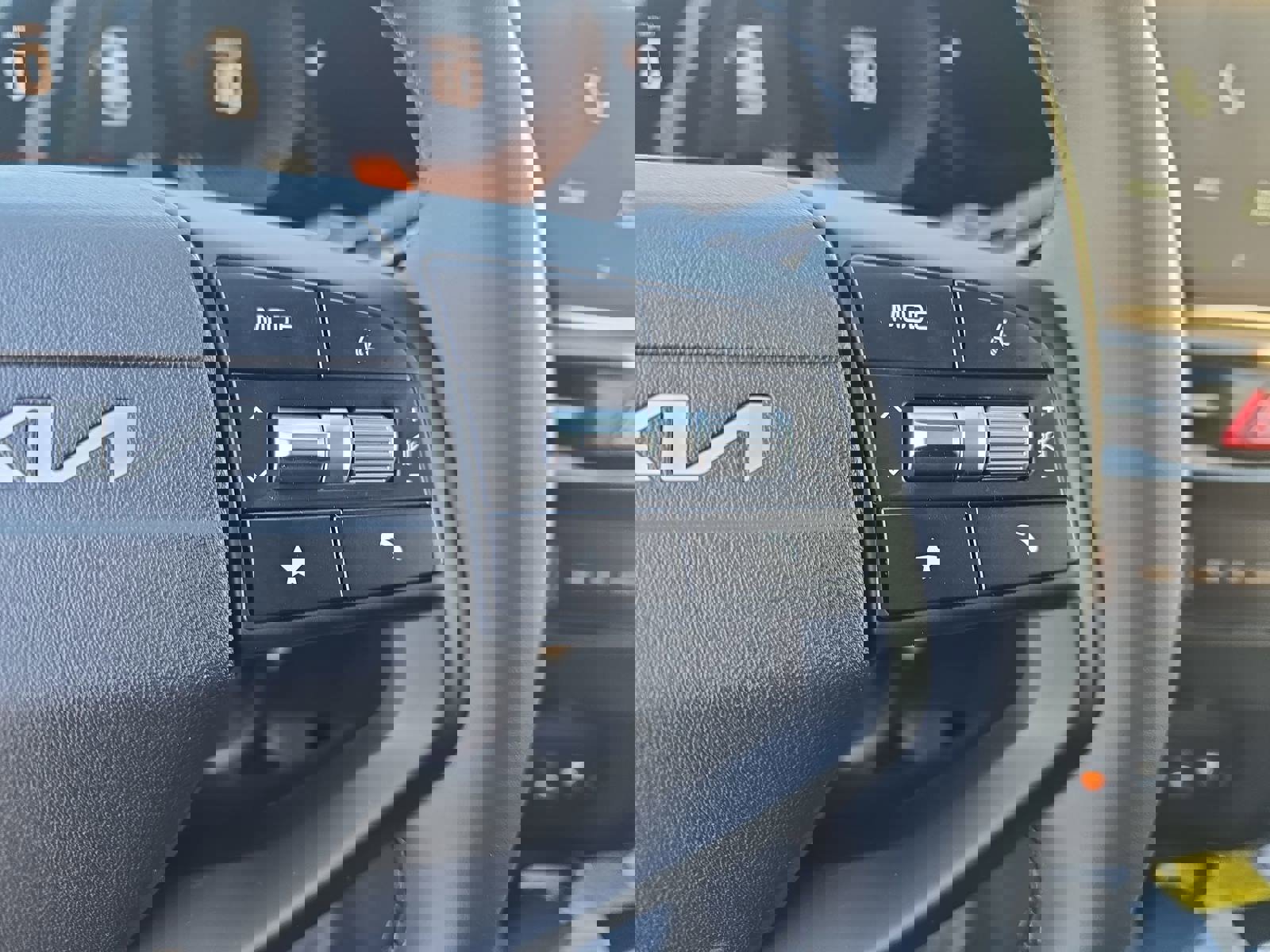 New 2026 Kia Sportage EX image 20