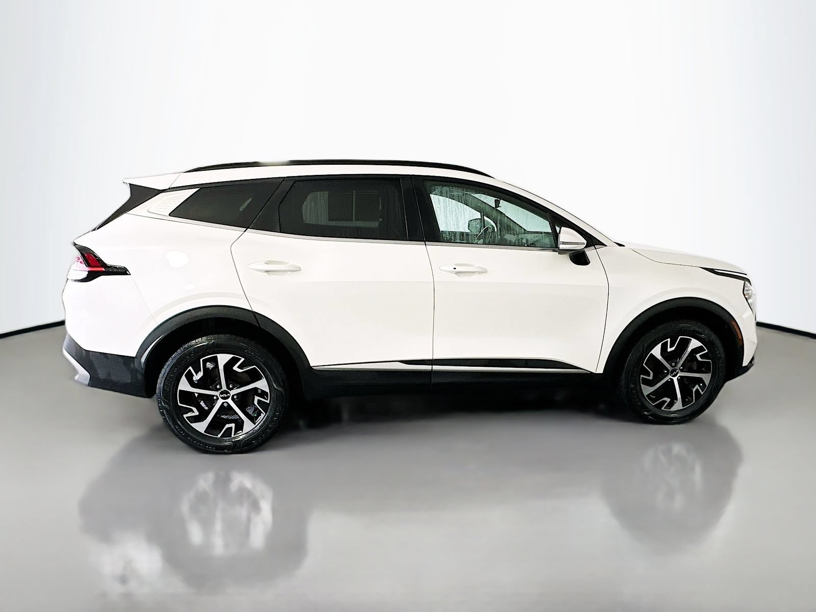 Used 2023 Kia Sportage EX w/ EX Premium Package AWD/4WD image 8