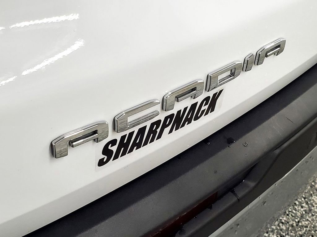 Used 2025 GMC Acadia Elevation image 25