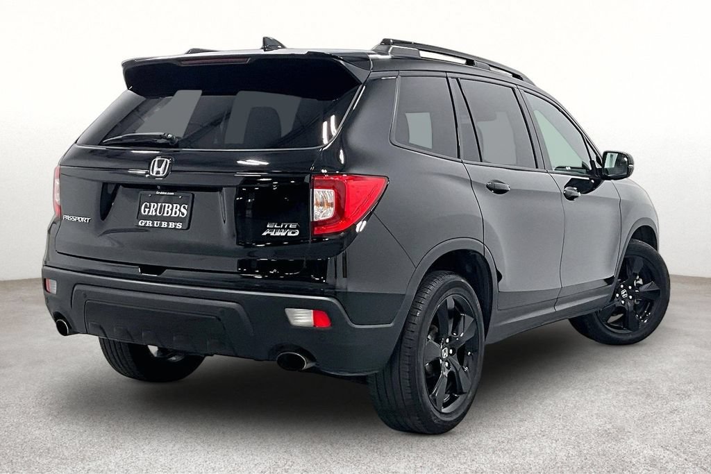 Used 2019 Honda Passport Elite image 2