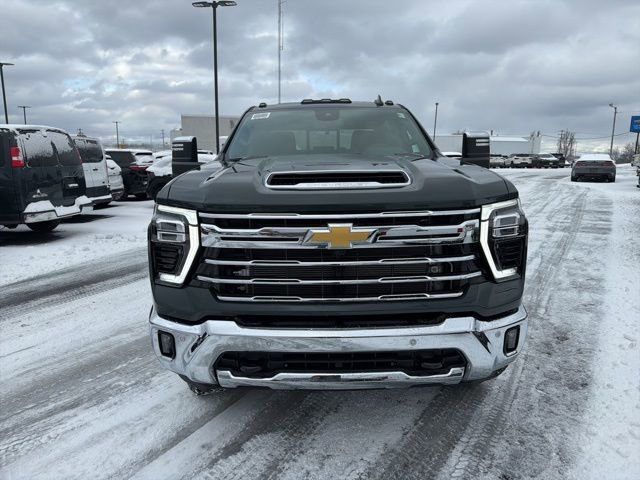 New 2026 Chevrolet Silverado 3500 LTZ w/ LTZ Plus Package image 3