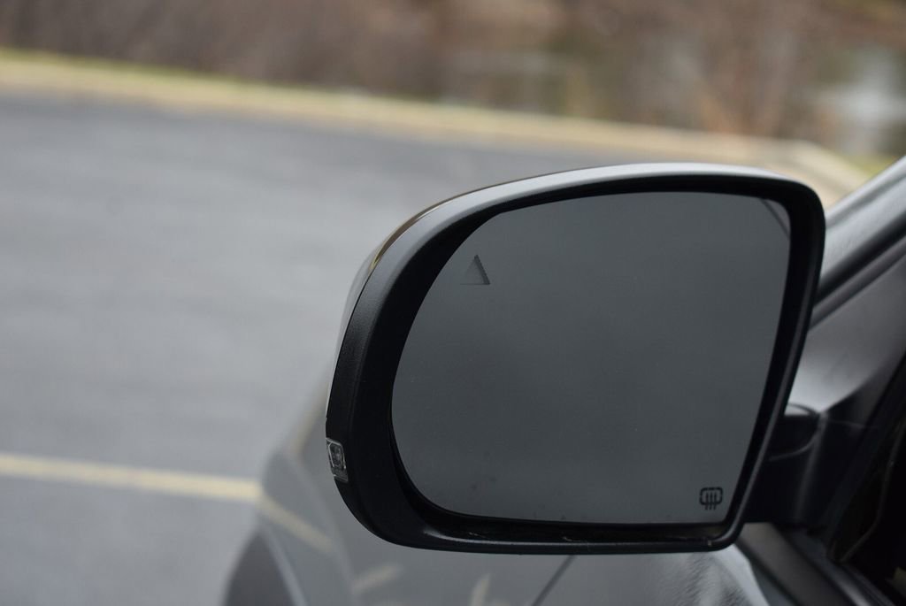 Used 2022 Jeep Cherokee Trailhawk w/ Sun, Sound & Nav Group image 33