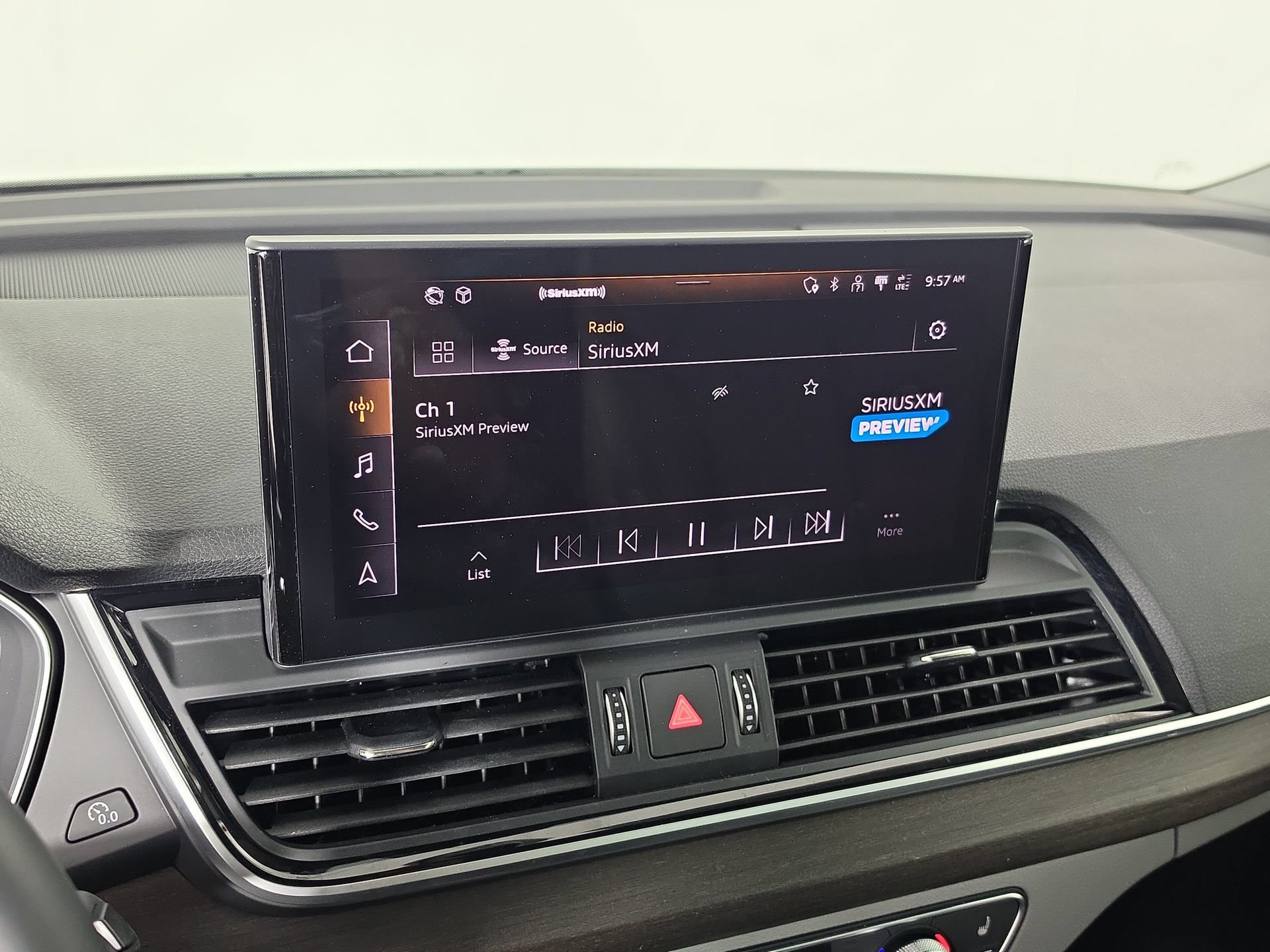 Certified 2023 Audi Q5 2.0T Premium Plus AWD/4WD image 28