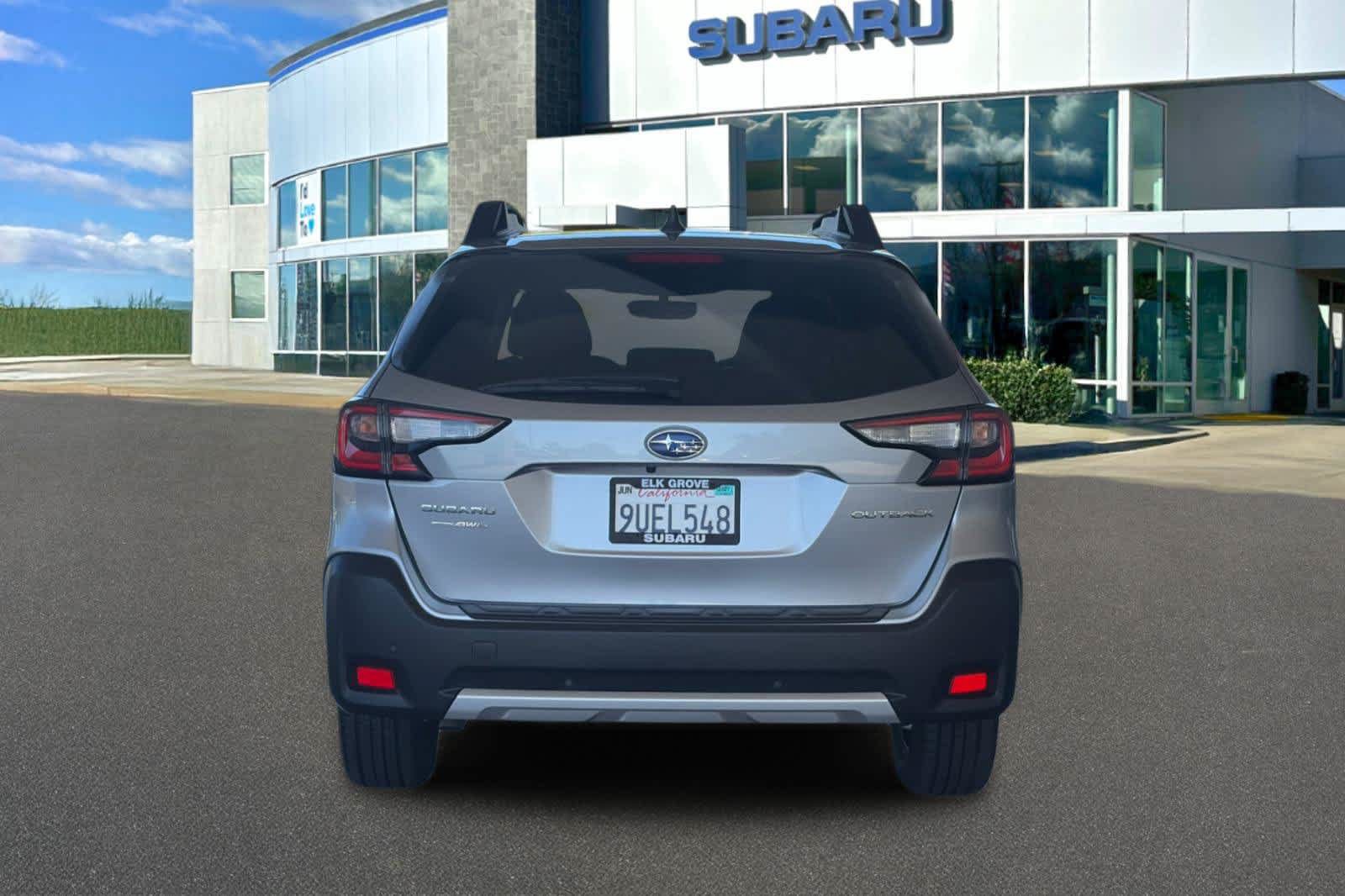 Certified 2025 Subaru Outback Limited AWD/4WD image 7