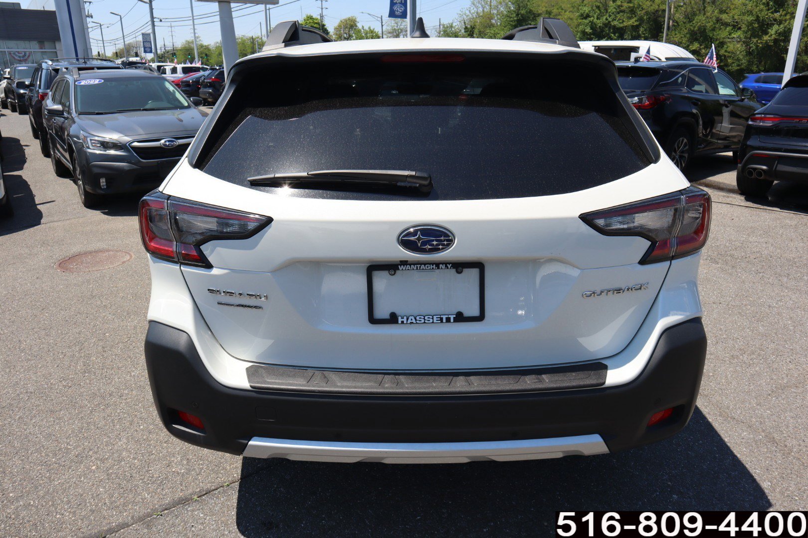 Used 2025 Subaru Outback Limited AWD/4WD image 6