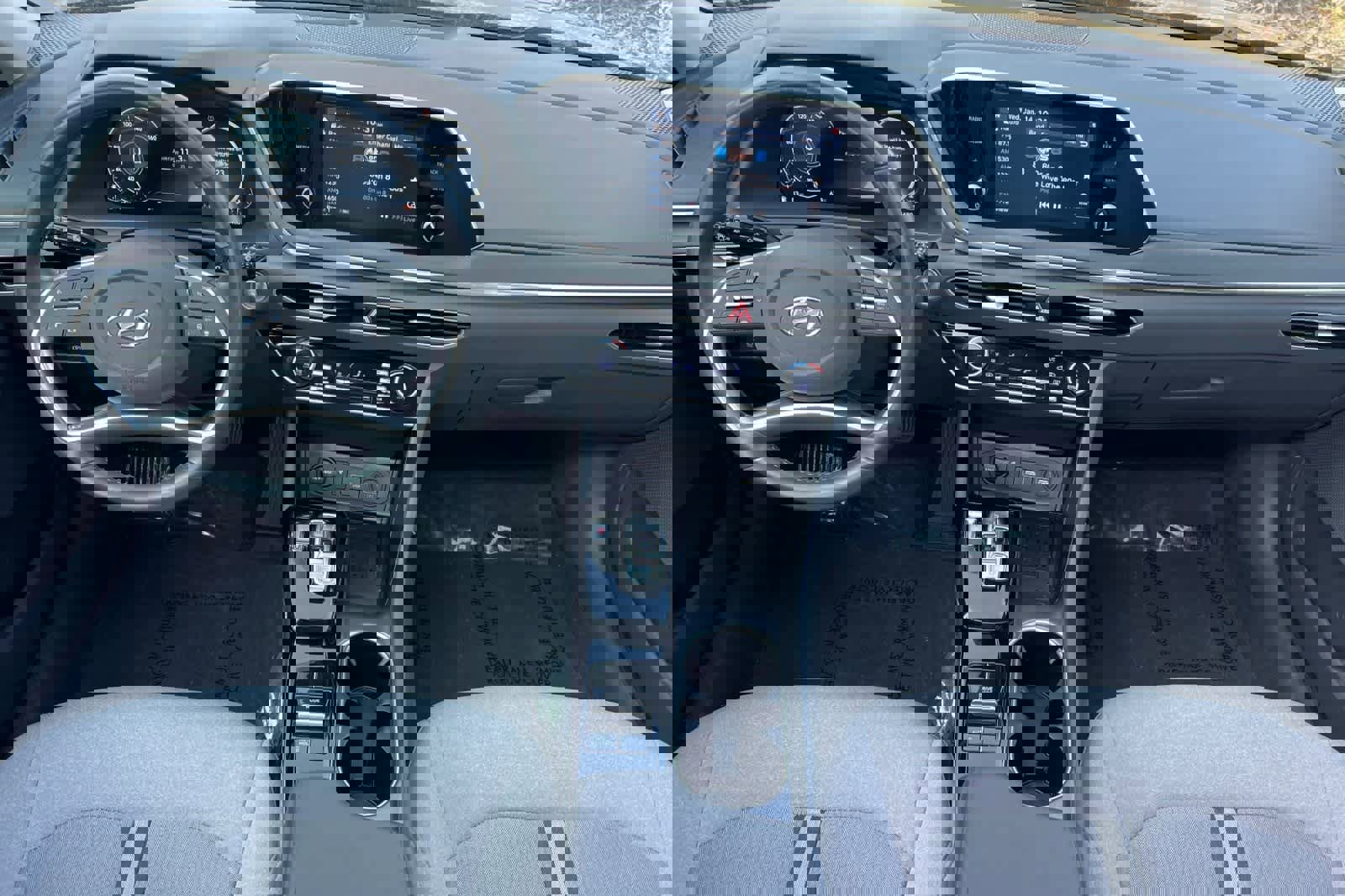 Used 2021 Hyundai Sonata SEL w/ Convenience Package image 4