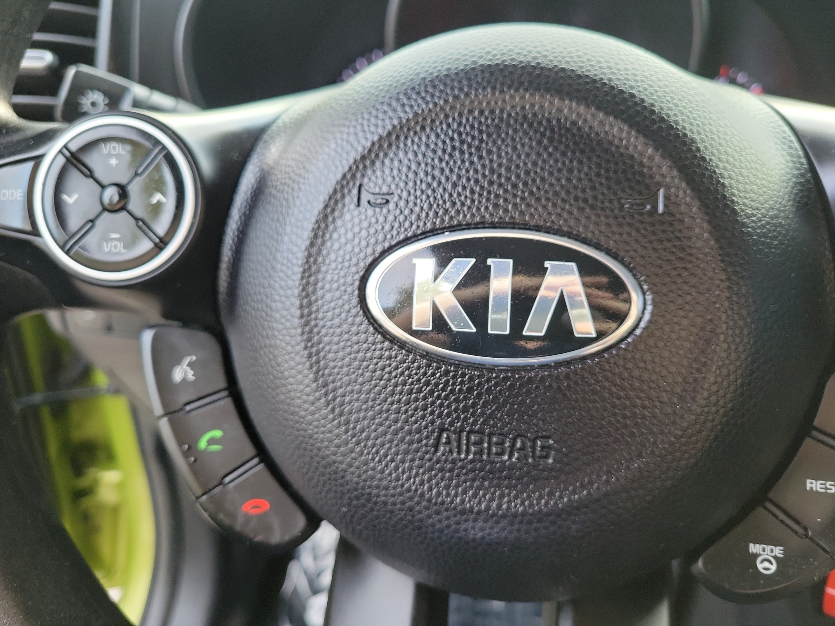 Used 2015 Kia Soul FWD image 25