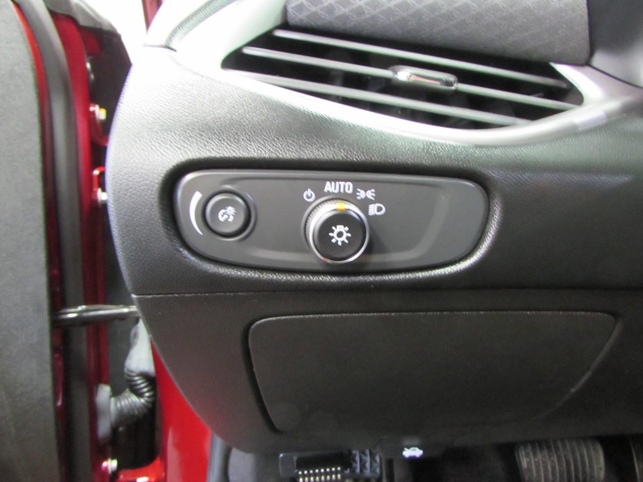 Used 2021 Chevrolet Malibu RS image 13