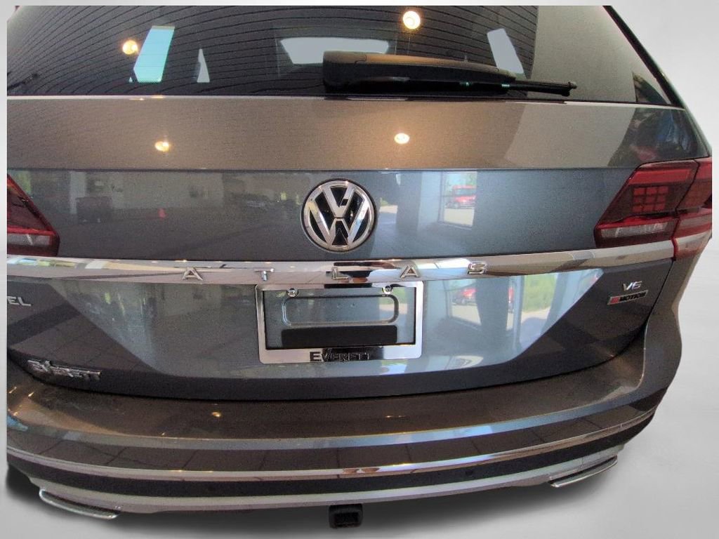 Used 2020 Volkswagen Atlas SEL AWD/4WD image 30