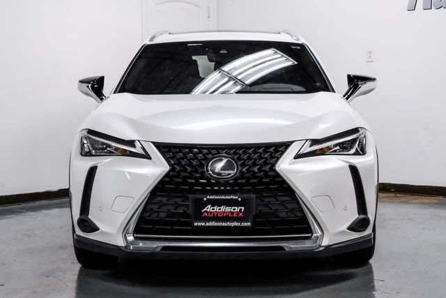 Used 2019 Lexus UX 200 w/ Premium Package FWD image 8