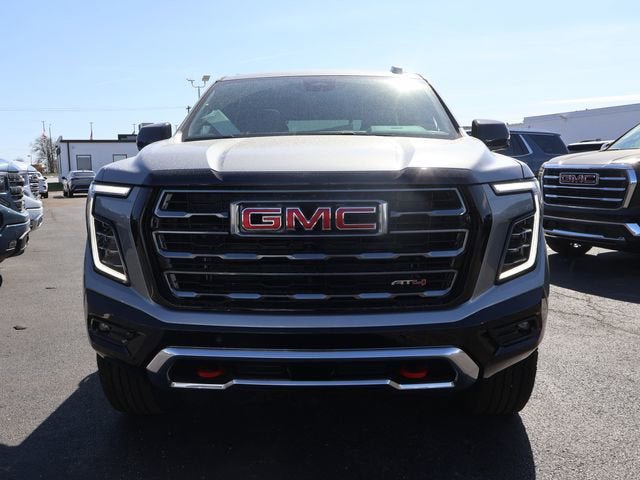 New 2026 GMC Yukon AT4 AWD/4WD image 2
