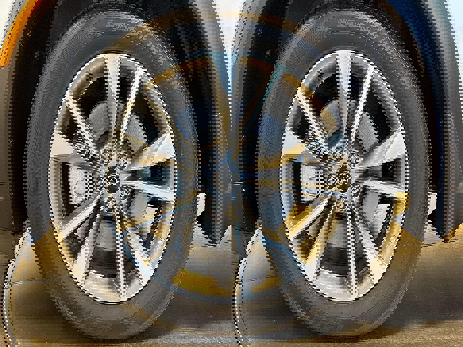 Certified 2025 INFINITI QX60 Luxe w/ Cargo Package AWD/4WD image 10