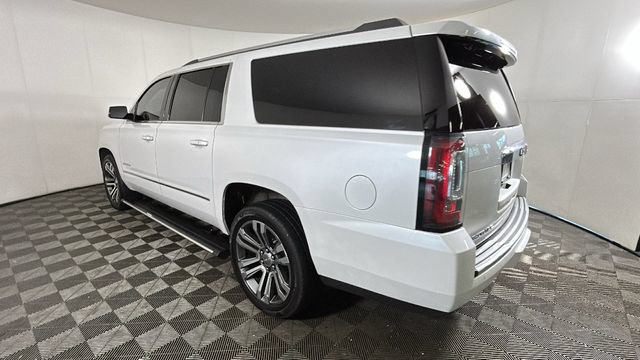 Used 2019 GMC Yukon XL Denali w/ Denali Ultimate Package AWD/4WD image 4